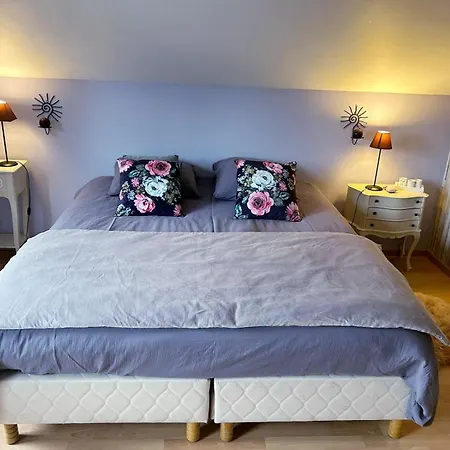 La Maison Des Senteurs Apartment